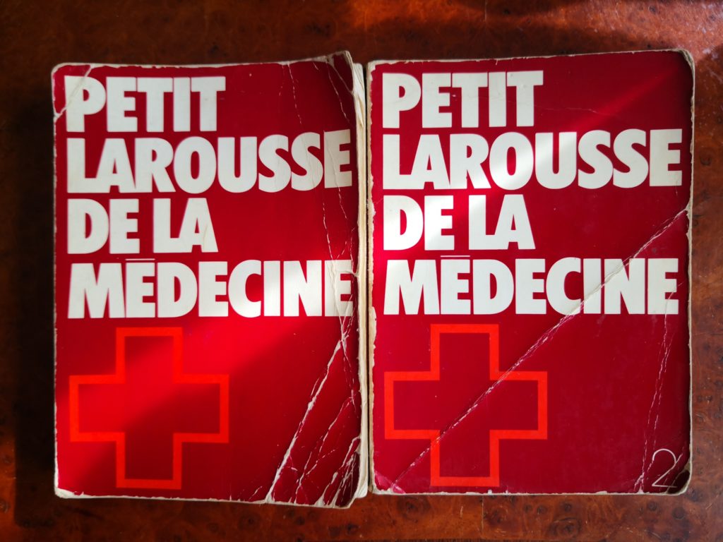 Petit Larousse de la Médecine