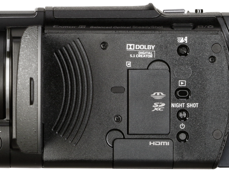 Handycam® 4K FDR-AX33 con sensor Exmor CMOS R®